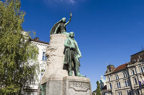 Preseren monument photo Shutterstock