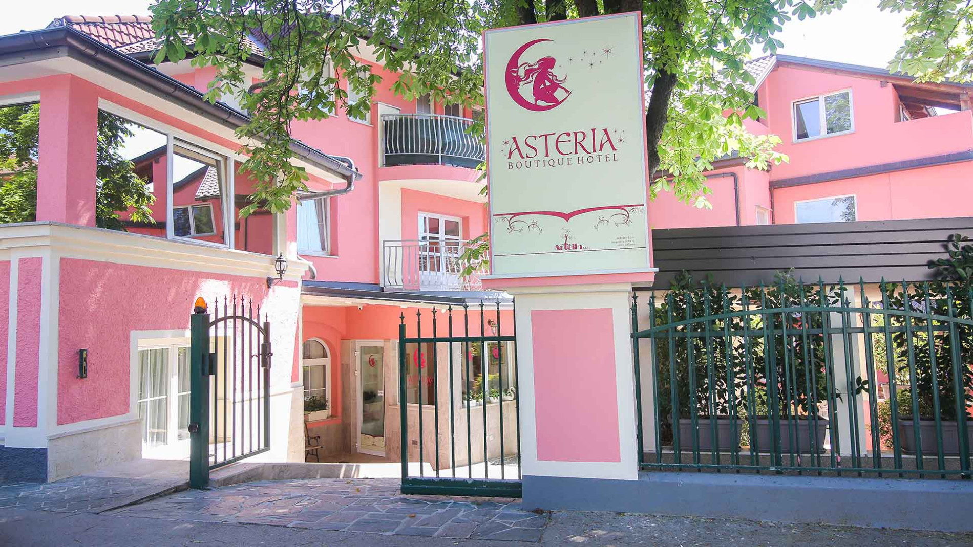 Boutique Hotel Asteria Visit Ljubljana